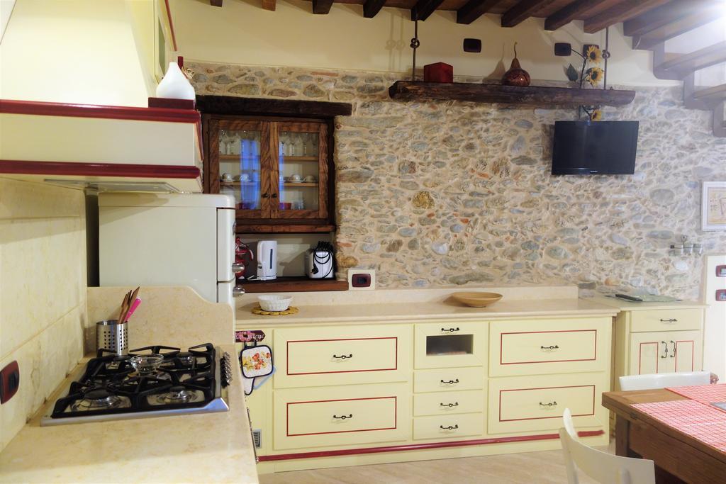 House Versilia Luca E Giada, 5 Chilometri Da Forte Dei Marmi! Bagian luar foto