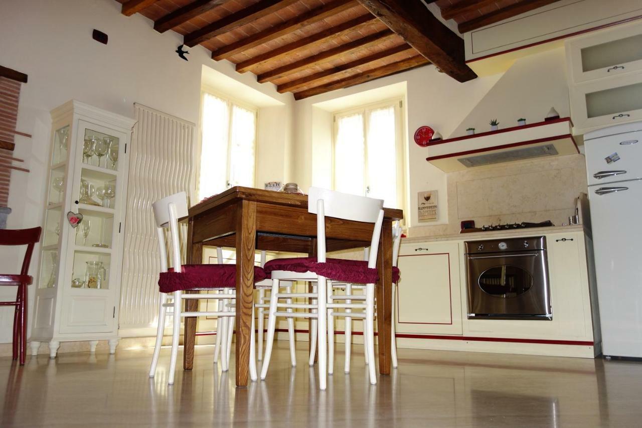 House Versilia Luca E Giada, 5 Chilometri Da Forte Dei Marmi! Bagian luar foto